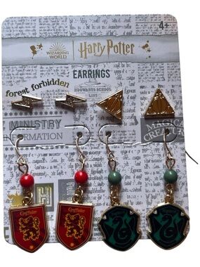 Harry Potter Hogwarts House Earring Set - Red & Green